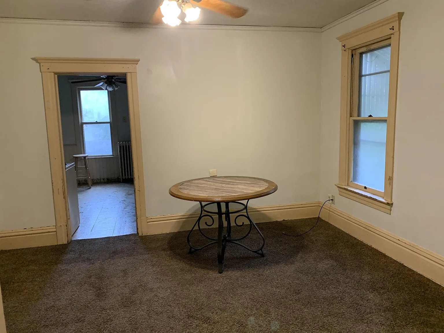 674 Jessamine Ave E - 2 — Photo 3