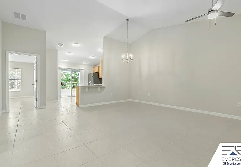 104 Slumber Meadow Trl #B — Photo 8