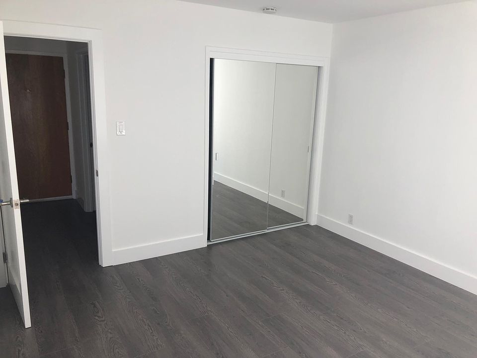 Bedroom 1 (unfurnished)