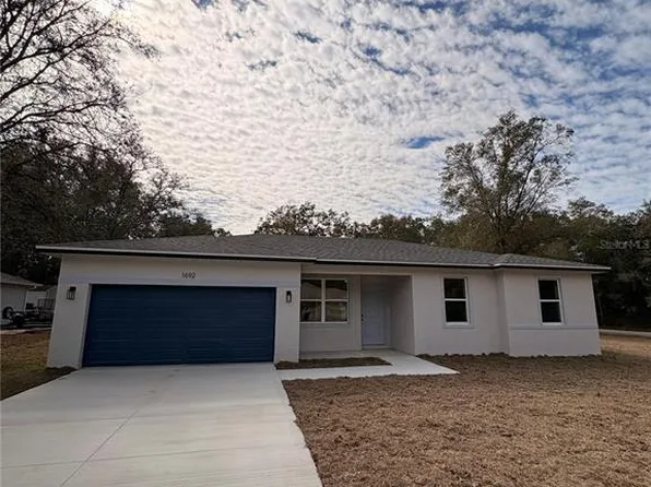 2018 W Magenta Dr, Citrus Springs, FL 34434