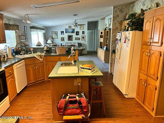 2nd image of 6518 SEABOARD Avenue