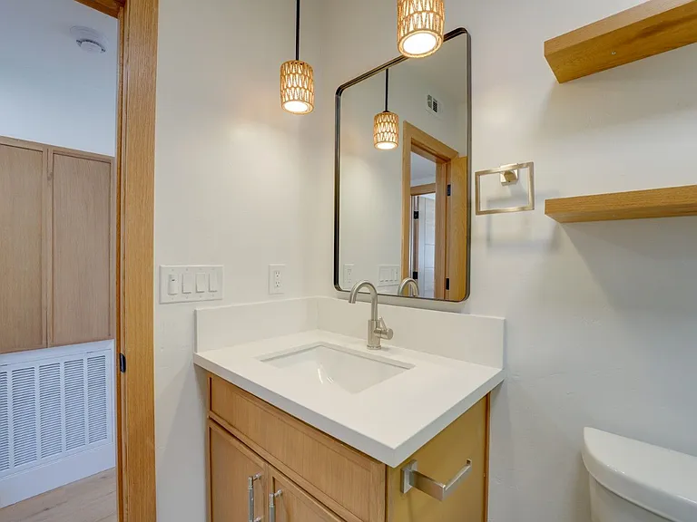 1102 Pacific Beach Dr — Photo 19