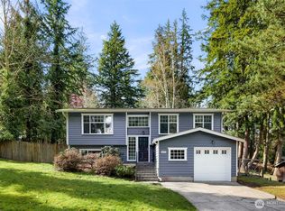 1013 Austin St, Bellingham, WA 98229