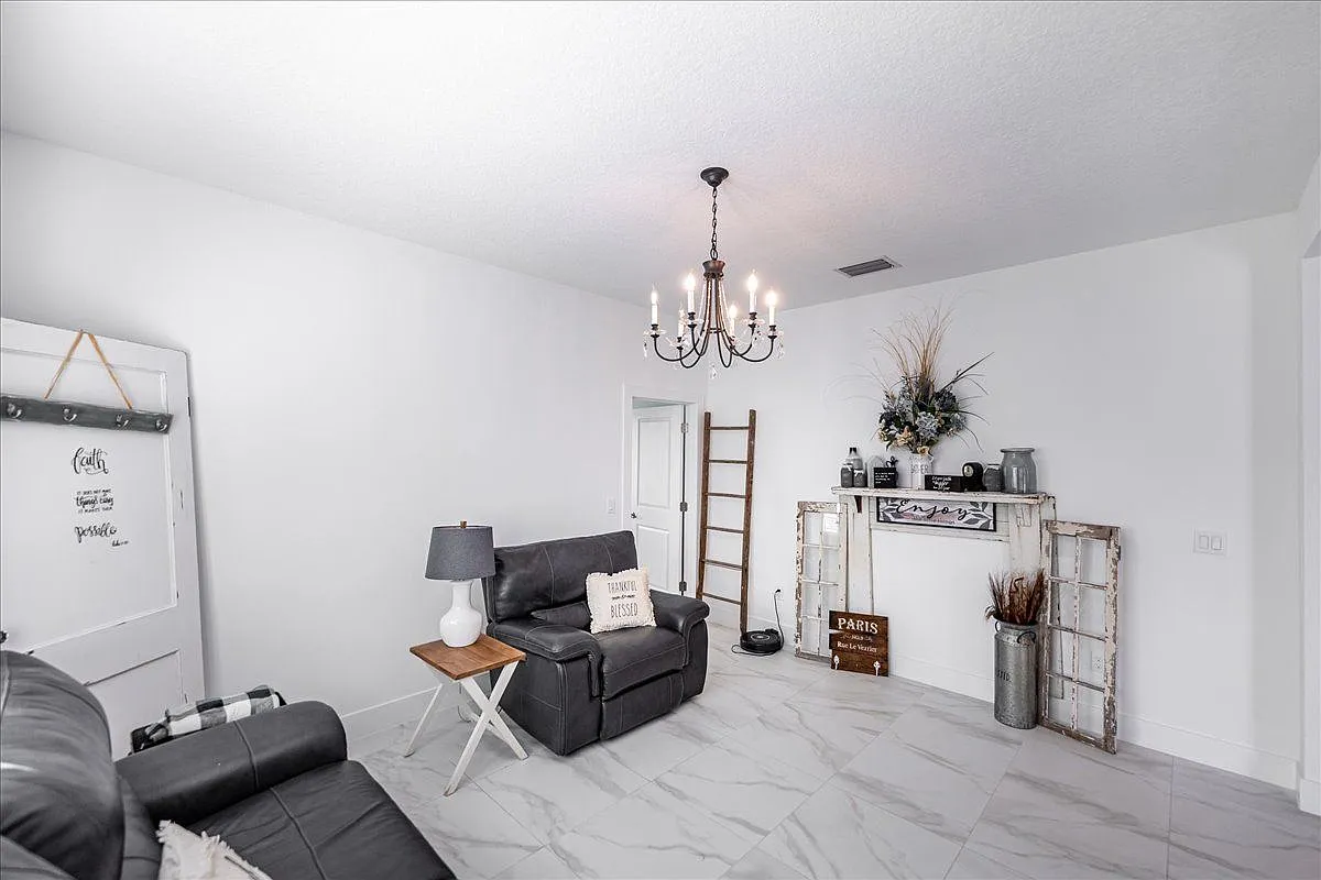 2 bed, 2.5 bath, 1878 sqft, $3,000 — Photo 4