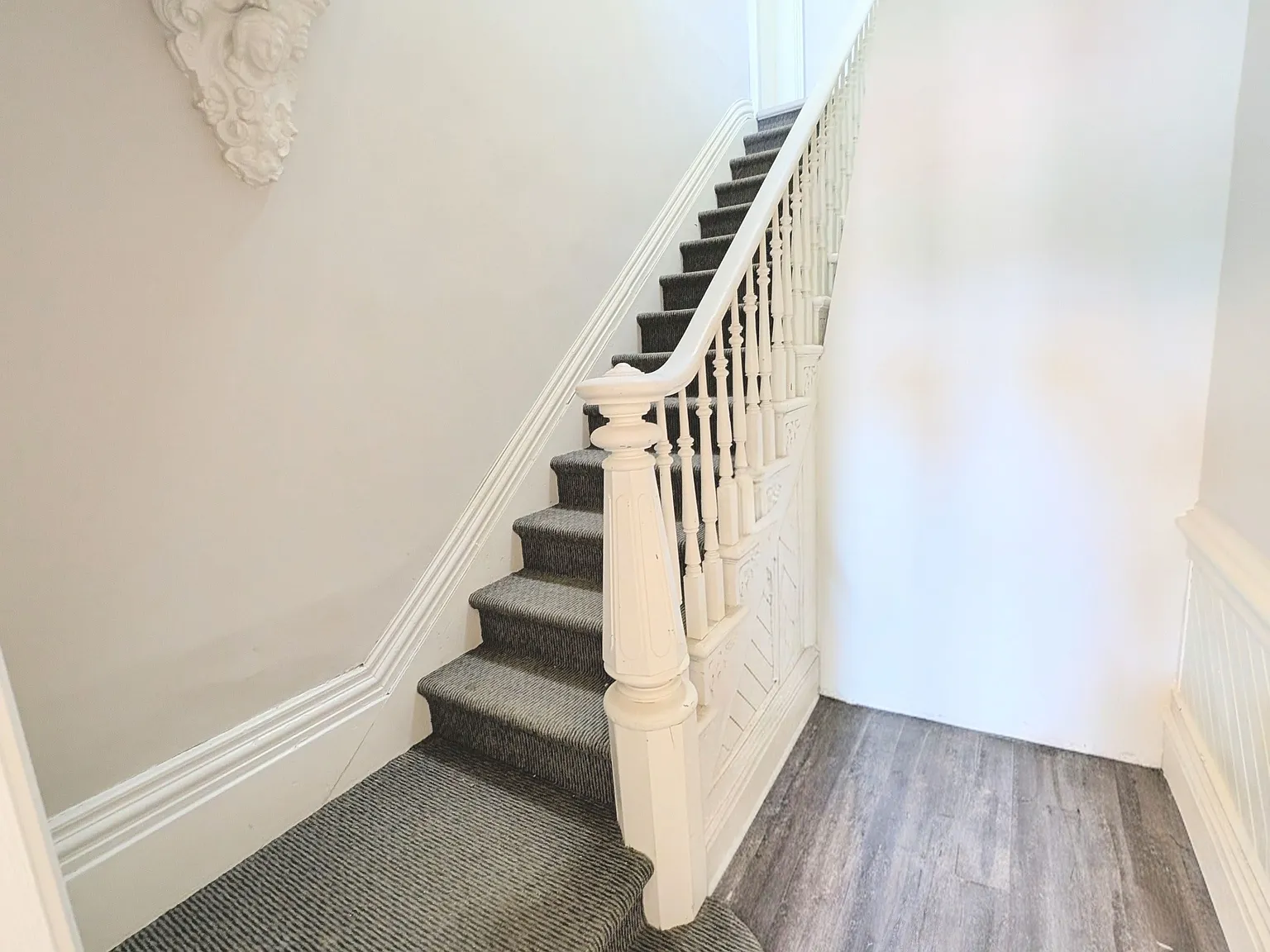 4 bed, $2,295 — Photo 2