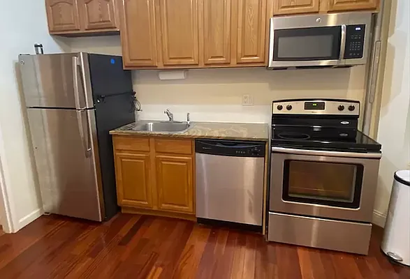 Rented by REAL New York | media 6