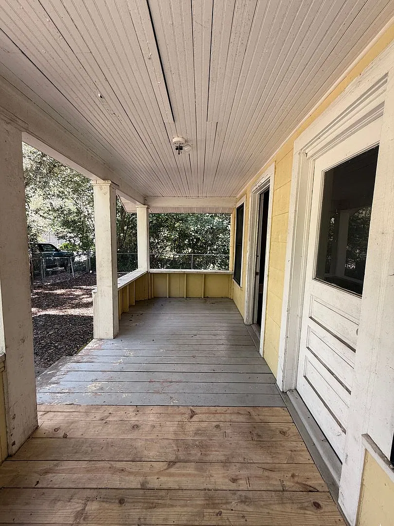 NW 2/1 House! — Photo 3