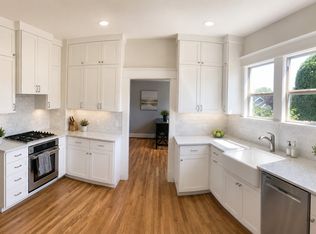 810 S Lawrence St, Tacoma, WA 98405