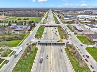 37500 Schoolcraft Rd, Livonia, MI 48150