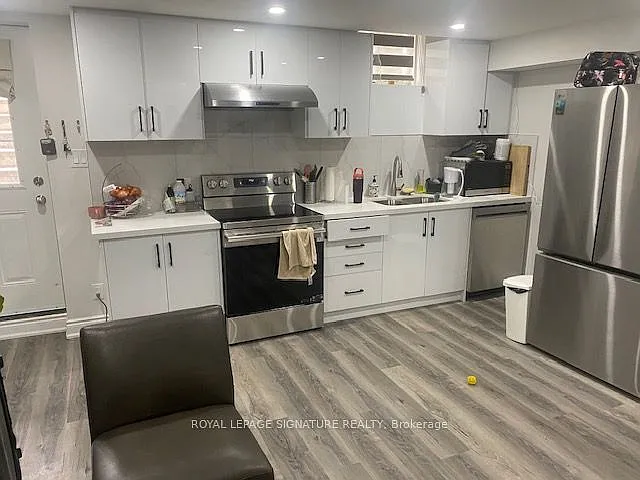 3816 Foxborough Trl — Photo 3