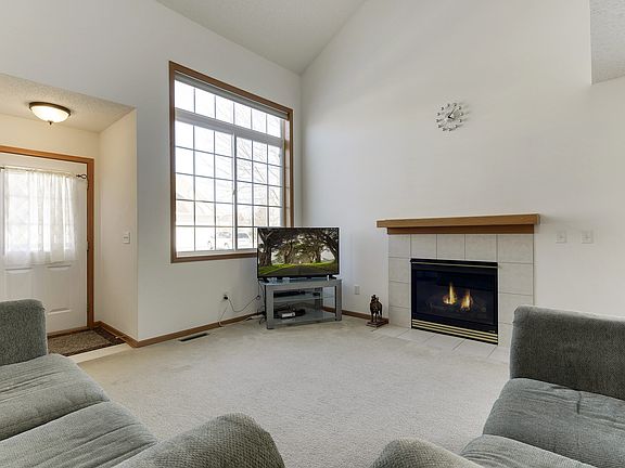 5th image of 3300 136th St W