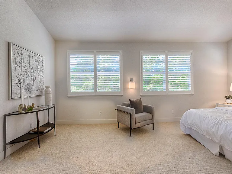 704 Hunt Ave — Photo 40