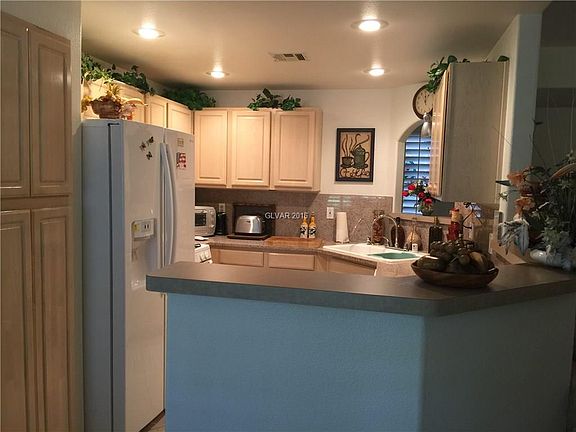 3rd image of 8305 Cherry Glaze Ave Unit 103