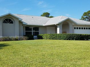 751 17th Pl SW, Vero Beach, FL 32962
