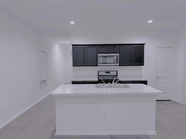14866 Cypress Hollow Dr — Photo 7