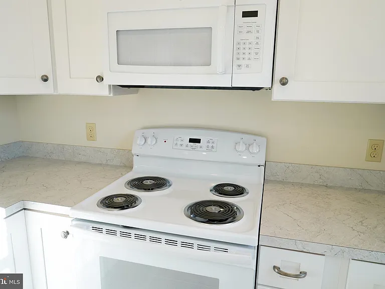 3206 Mill Ln #A — Photo 5
