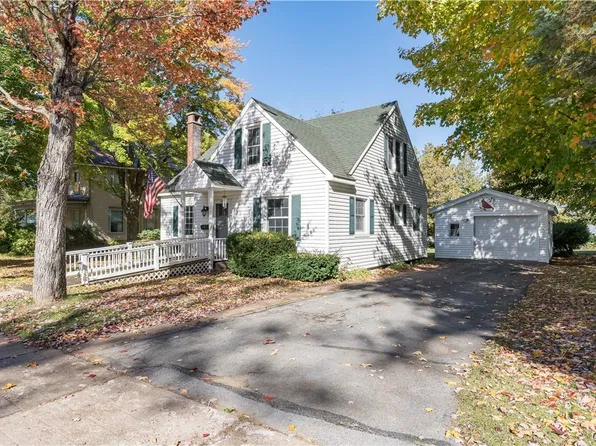 6877 Mechanic St, Croghan, NY 13327
