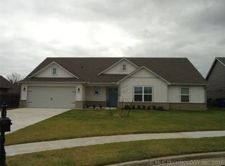 13410 E 43rd St, Tulsa, OK 74134