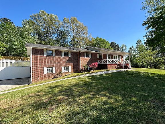 3rd image of 2025 Mount Pisgah Rd