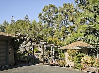 1320 Edgewood Rd, Redwood City, CA 94062