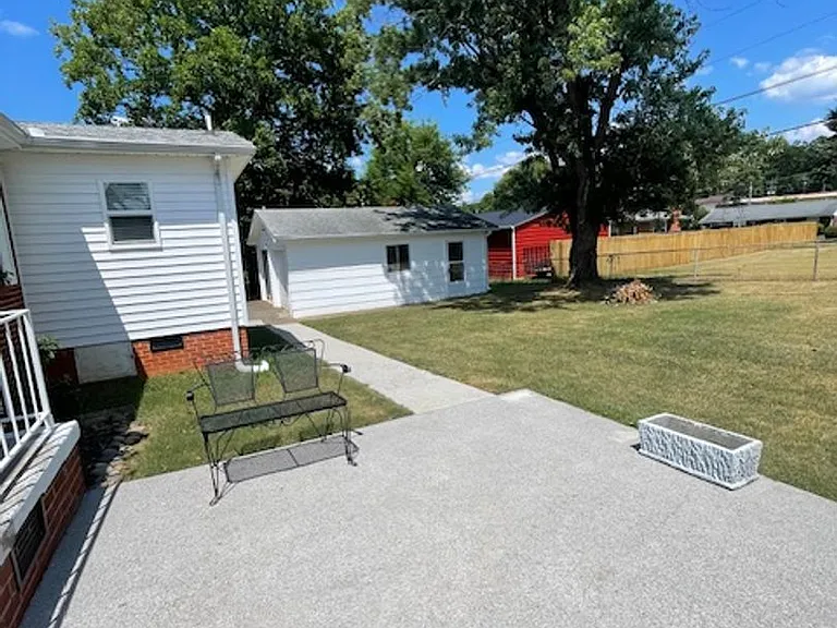 2808 Milford Ave — Photo 20