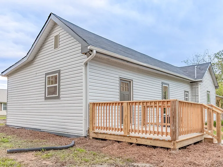 453 Folk Ave — Photo 30