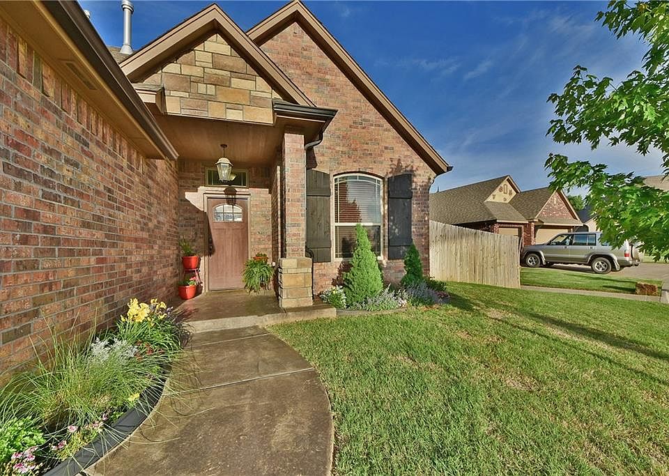 1st image of 2408 Coles Creek Ln