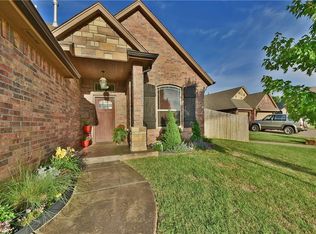2408 Coles Creek Ln, Yukon, OK 73099