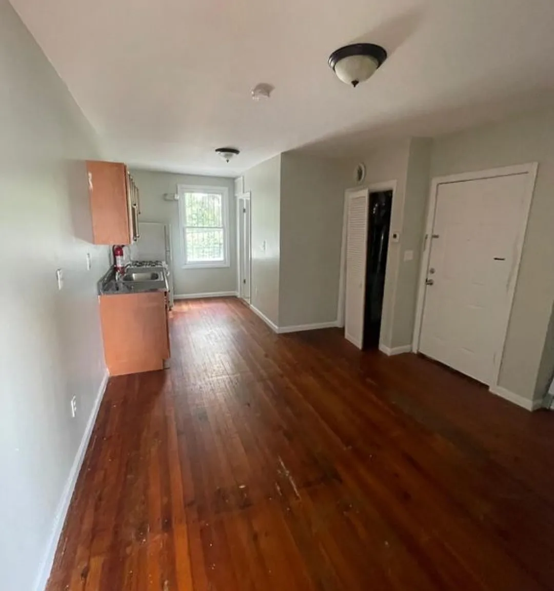 1 bed, $1,500 — Photo 2
