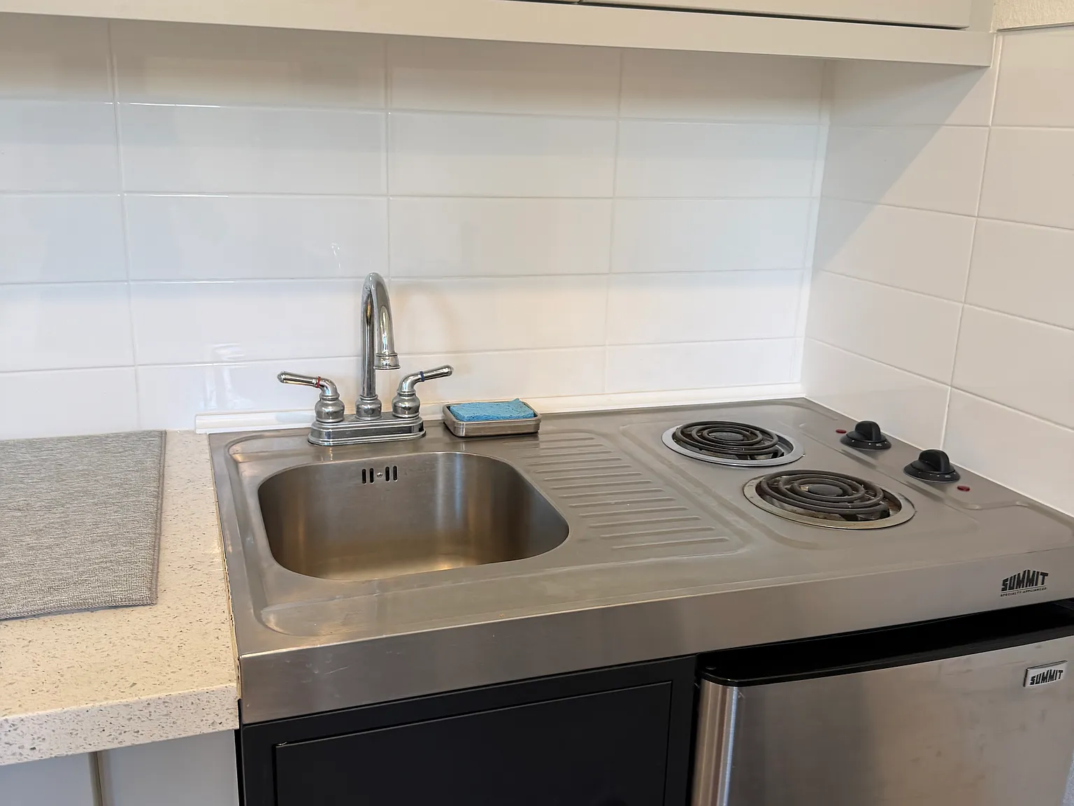 1 bed, 700 sqft, $2,000 — Photo 2