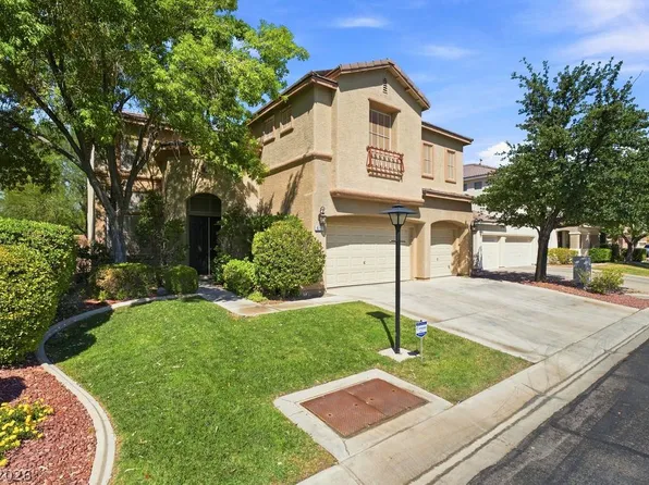 8221 Glistening Rush St, Las Vegas, NV 89131