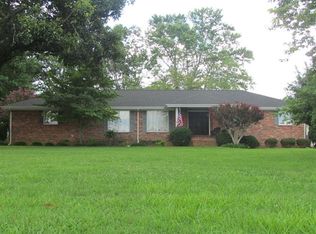117 Riley Creek Rd, Tullahoma, TN 37388