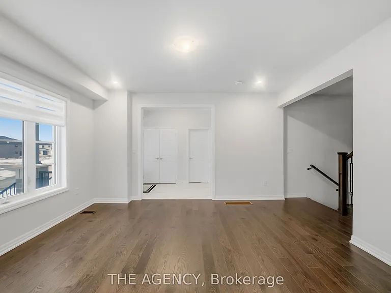 134 Flood Ave — Photo 11