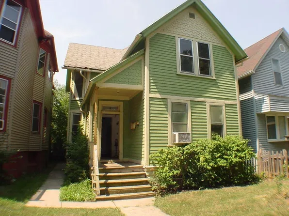 235 N 37th St. (3 Unit)(Ace Property), 235 N 37th St, Milwaukee, WI 53208