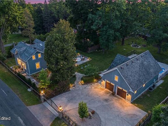 4th image of 6306 McNiven Rd