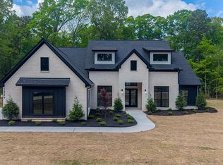 1054 Sungate Dr, Alexander, AR 72002