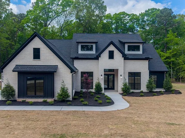 1054 Sungate Dr, Alexander, AR 72002