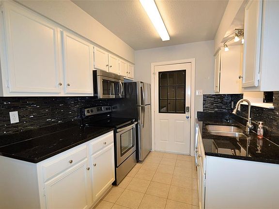 4th image of 1801 W Spring Creek Pkwy APT T2