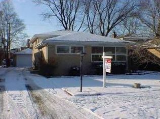 9006 Moody Ave, Morton Grove, IL 60053