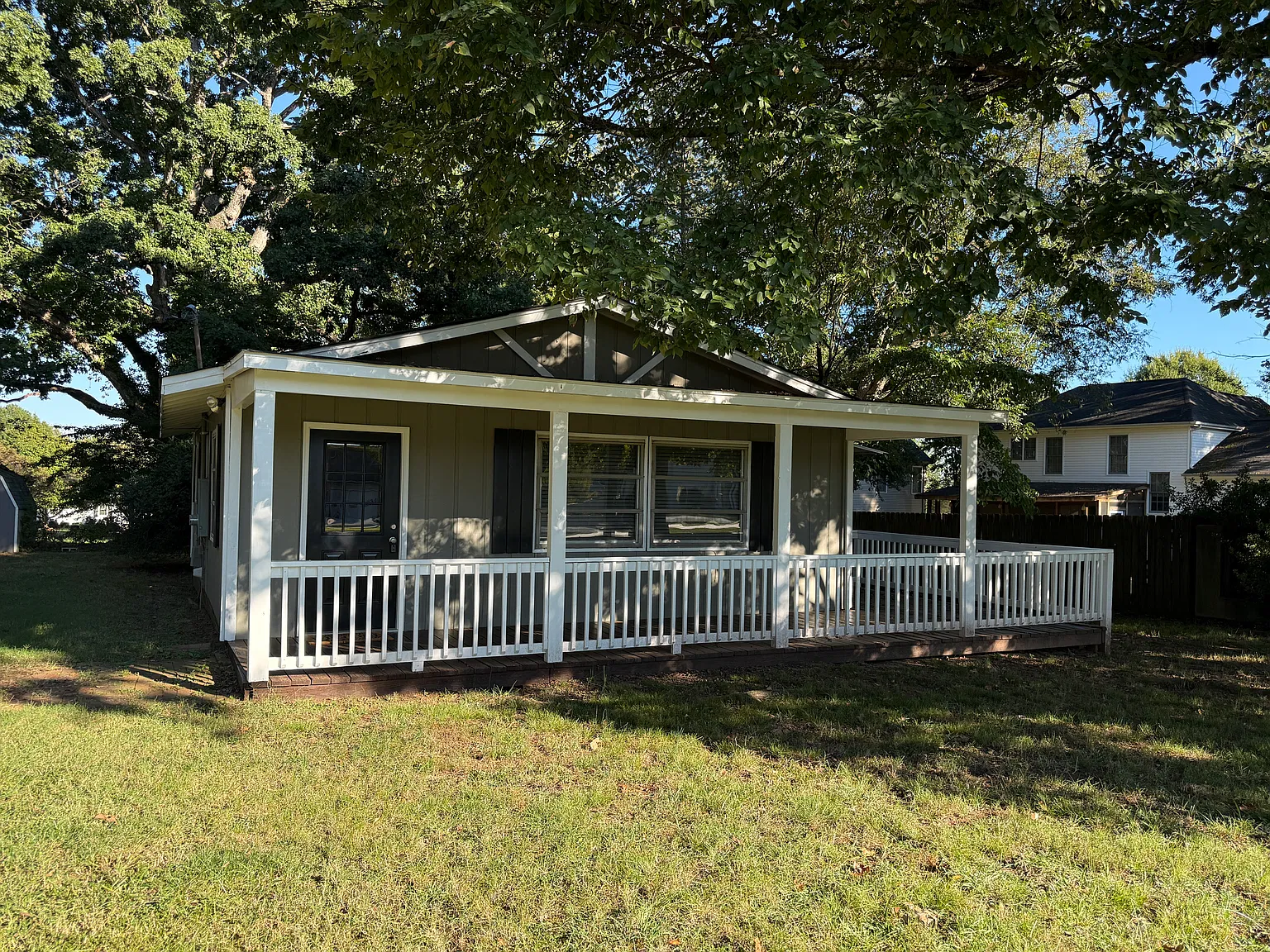 2 bed, 816 sqft, $1,495 — Photo 3