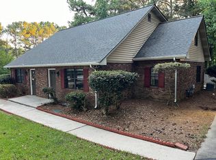 558 Wedgewood Dr, Alpharetta, GA 30009