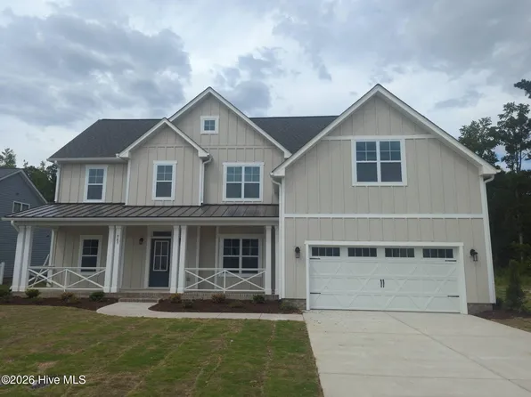 985 Hunter Grace Drive, Winterville, NC 28590