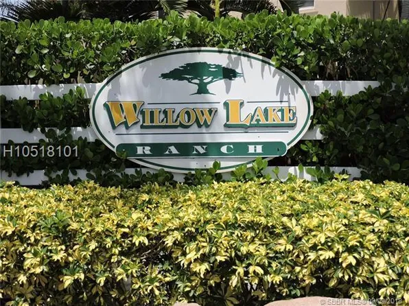5740 SW 57th Way, Davie, FL 33314