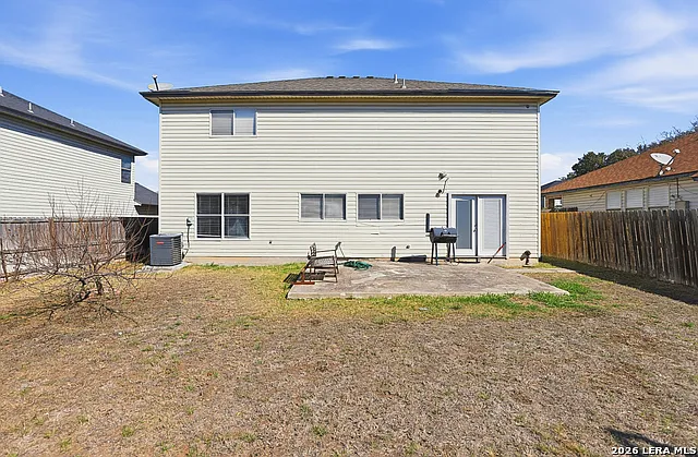 9918 Kelton Dr — Photo 5