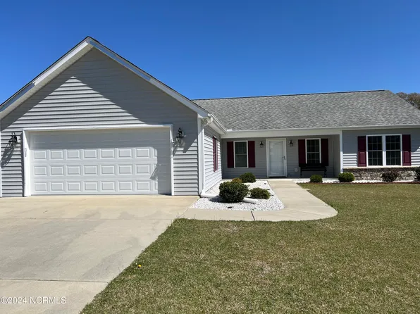 85 Plantation Oaks Drive, New Bern, NC 28560
