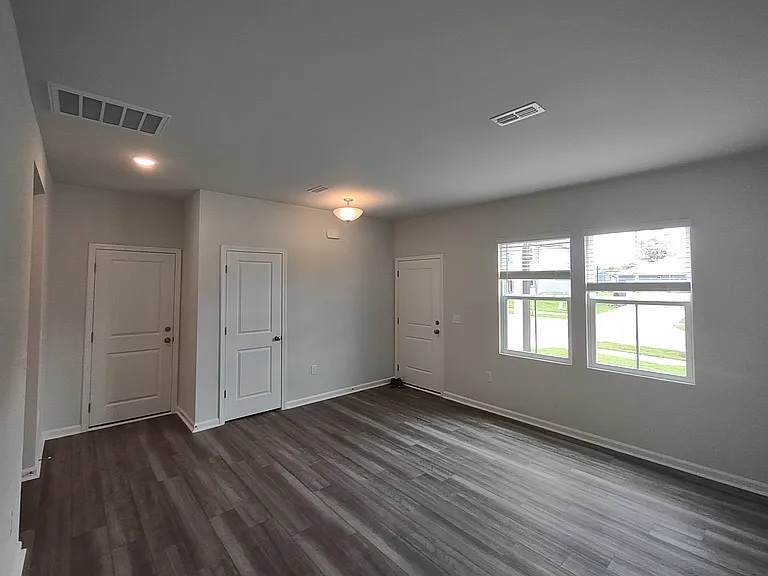 437 Campbell Ridge Pl — Photo 4