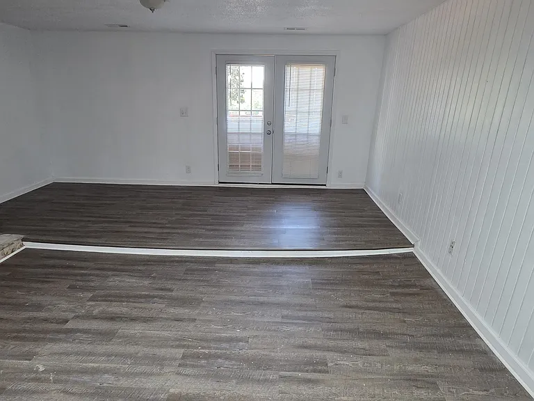 3757 Heathrow Dr — Photo 31