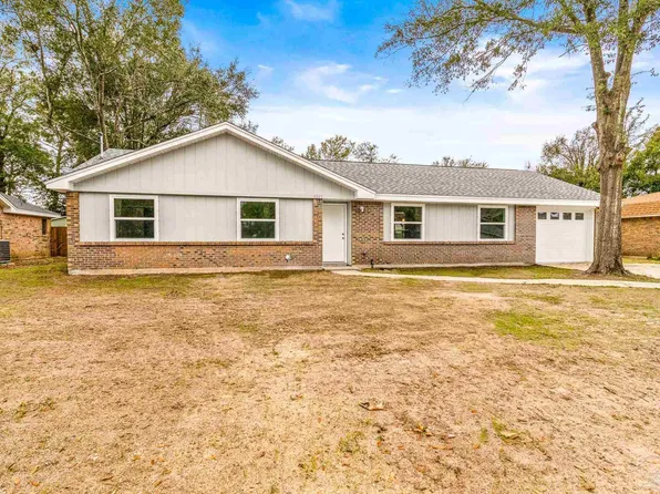 4245 Danamar Dr, Pensacola, FL 32504