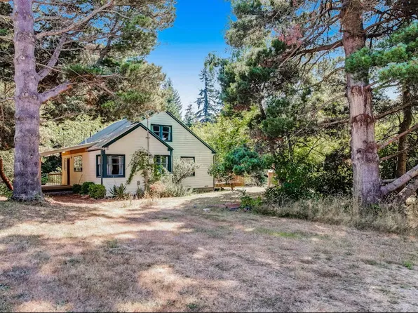 (undisclosed Address), Clinton, WA 98236