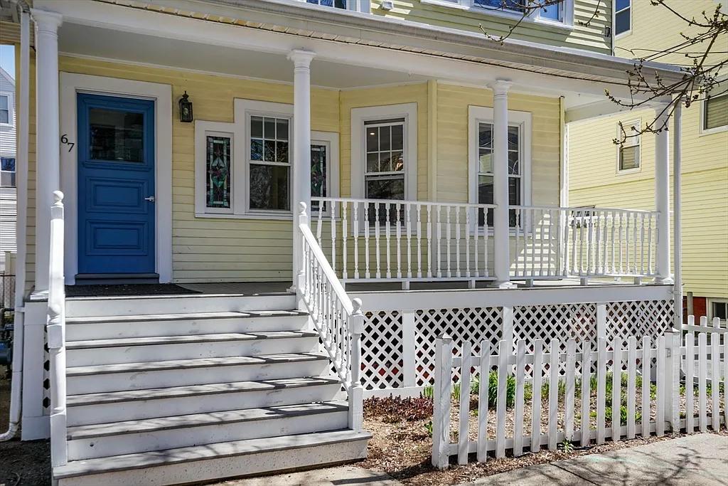Building Photo - 67 Ossipee Rd #1